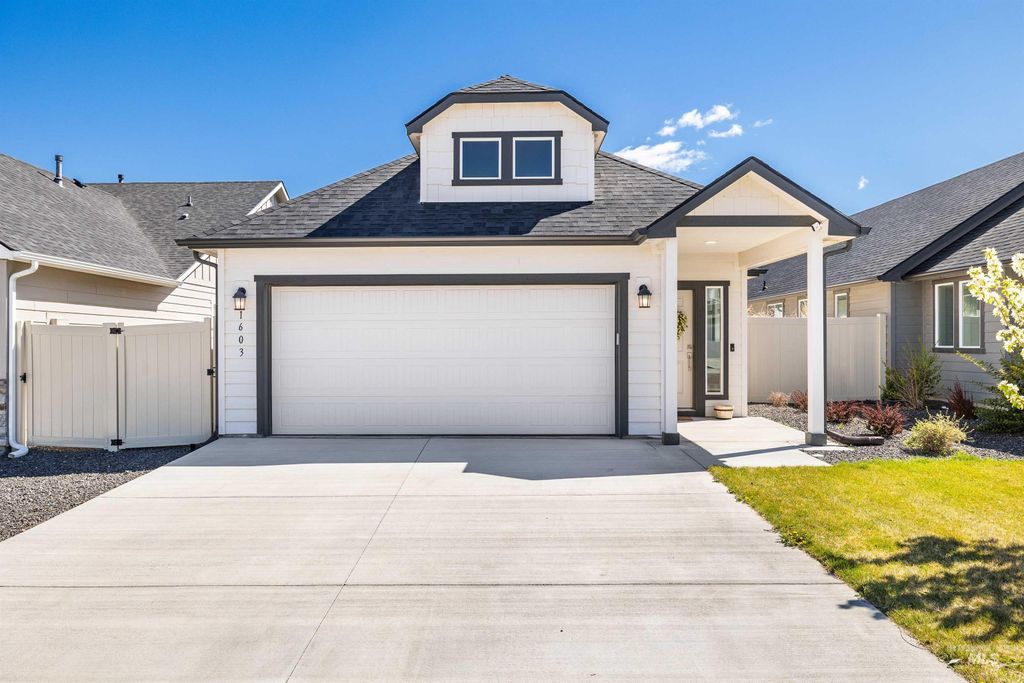 Photo of 1603 Kenyon Meadow St, Twin Falls, ID 83301 (MLS # 98981171)
