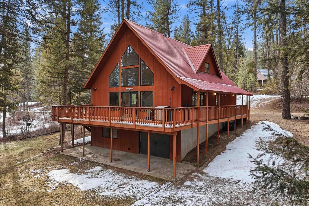 Photo of 22 Ponderosa Way, Garden Valley, ID 83622 (MLS # 98973160)