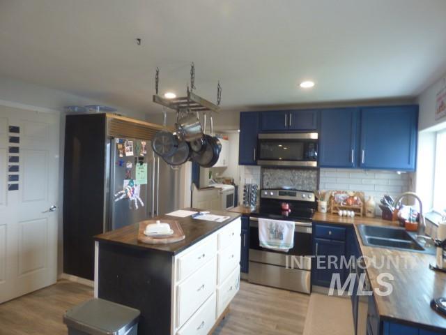 2710 Scenic Hills Drive