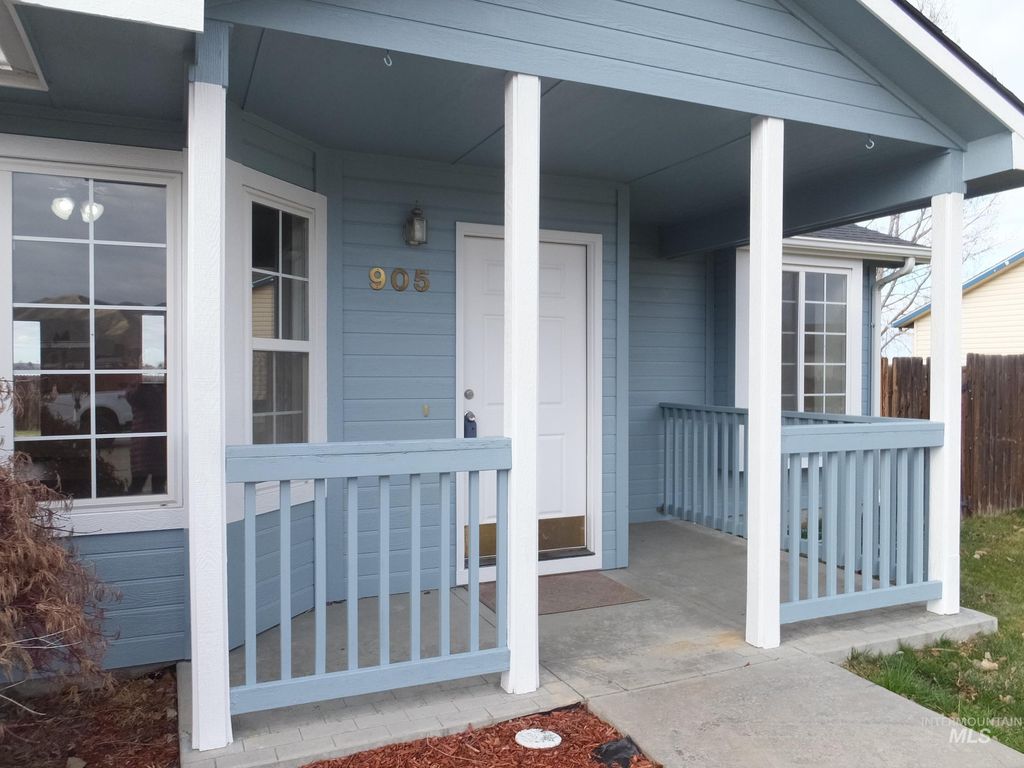 Photo of 905 Gem Stone Way, Emmett, ID 83617 (MLS # 98971496)