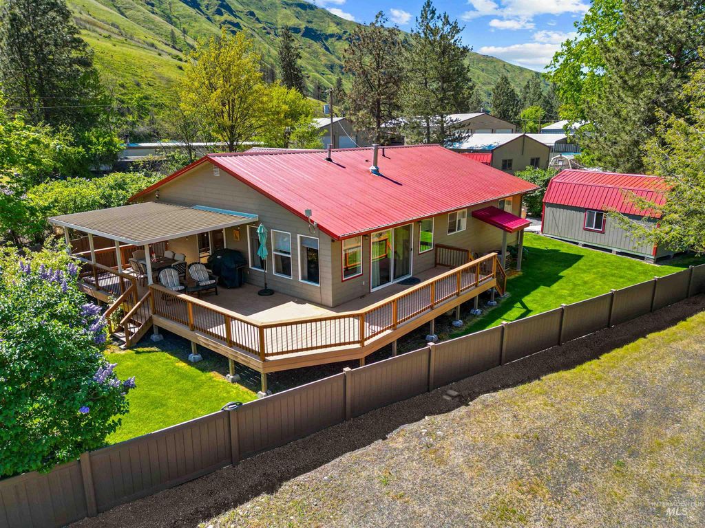 Photo of 20015 Clark Street, Juliaetta, ID 83535 (MLS # 98984687)