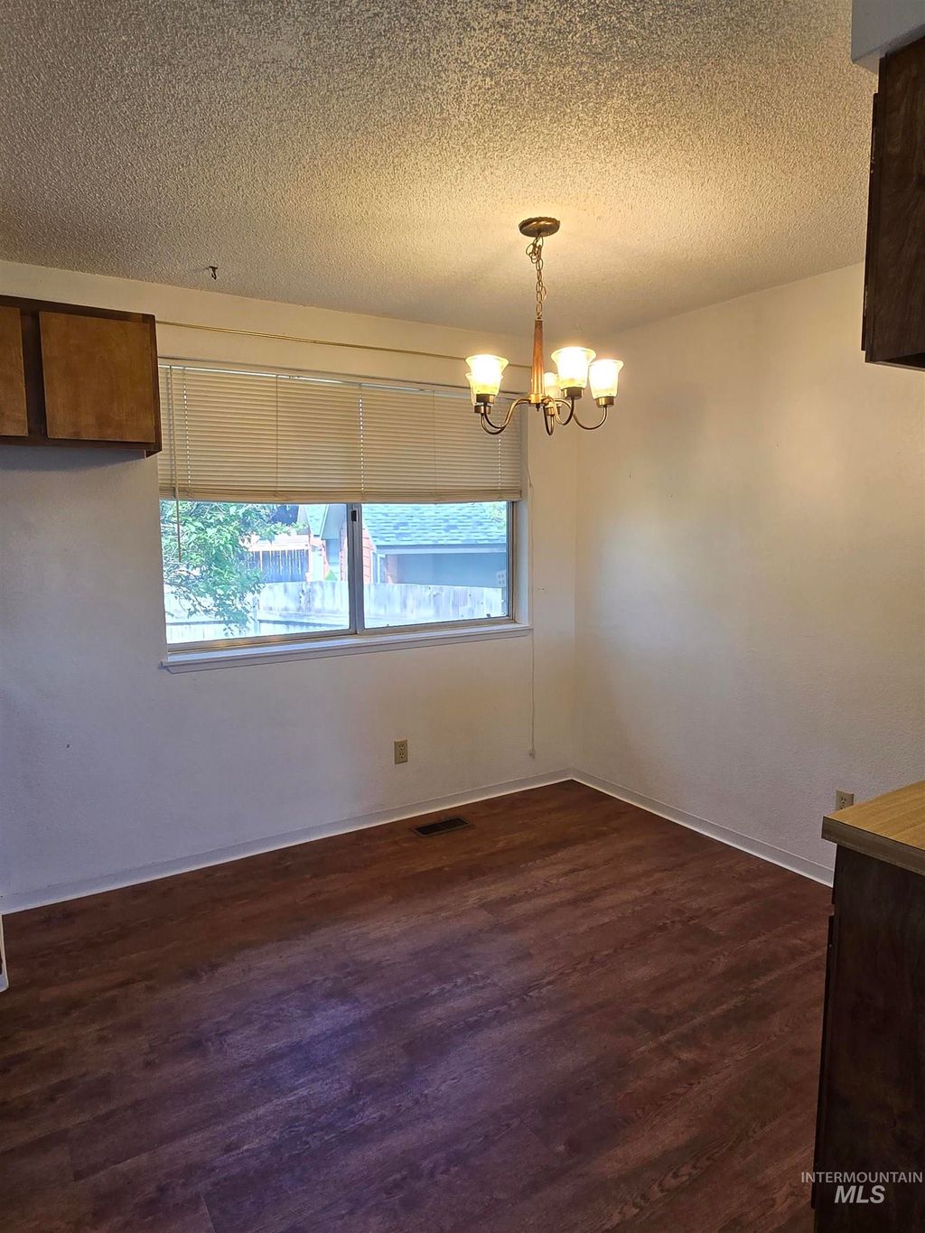Photo of 796 Skyhawk Drive, Ontario, OR 97914 (MLS # 98977491)