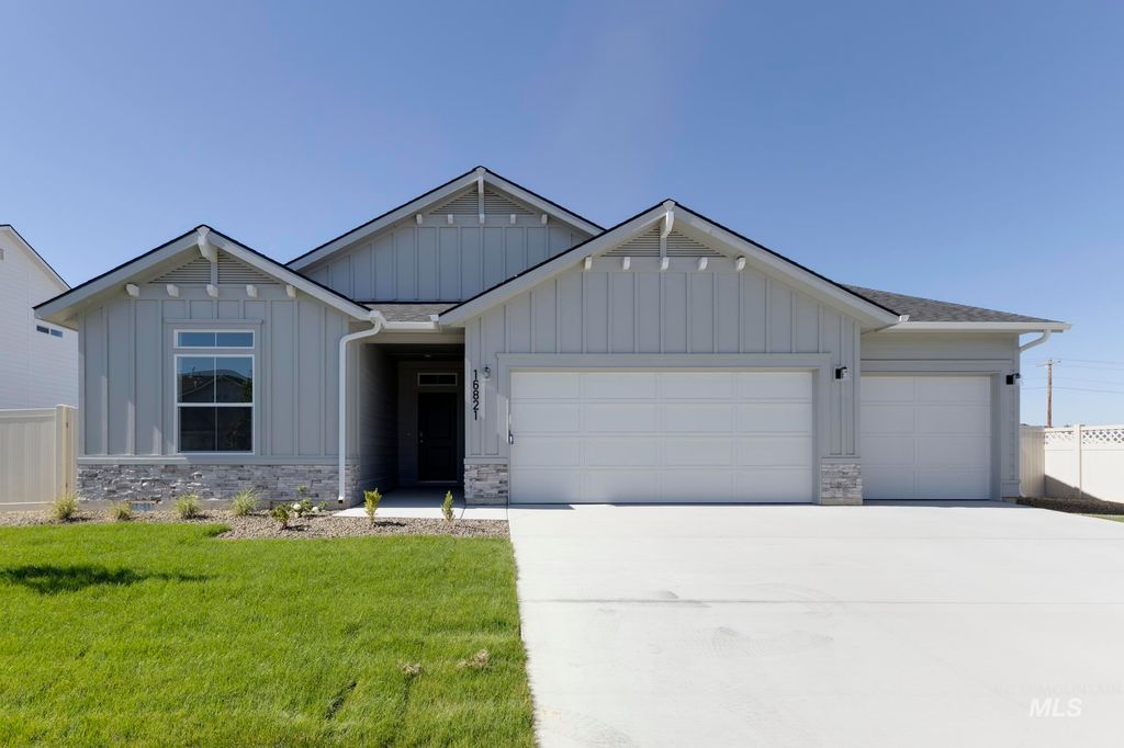 Photo of 13696 Nisene Ct, Caldwell, ID 83607 (MLS # 98970573)