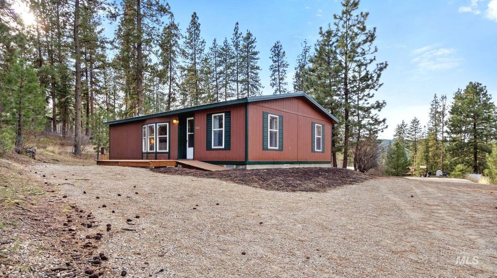 Photo of 76 Meadow Dr, Idaho City, ID 83631 (MLS # 98966666)