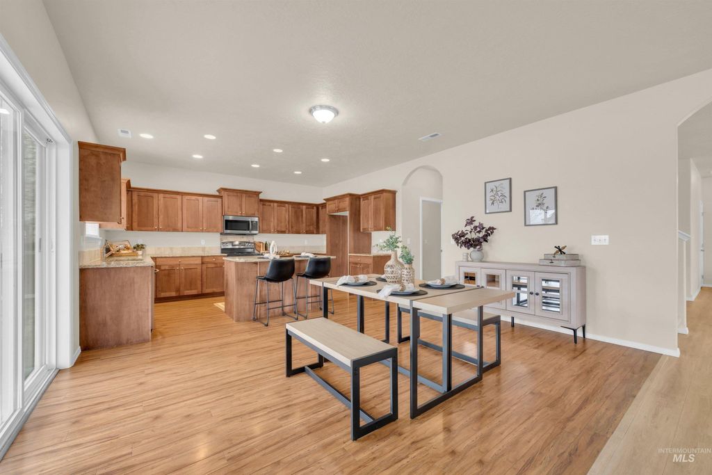 Photo of 1931 E Melwood St, Meridian, ID 83642 (MLS # 98971965)