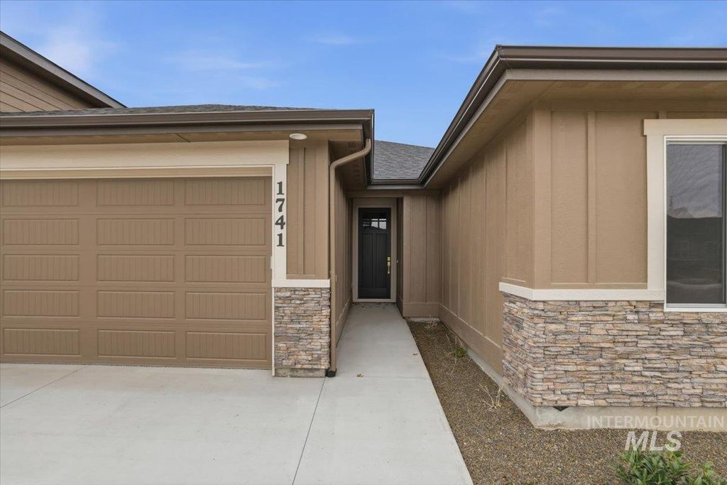 Photo of 1741 Kayak Rd, Emmett, ID 83617 (MLS # 98977772)