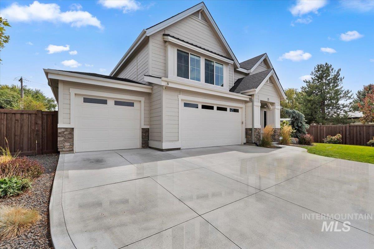 25 W Heston Dr