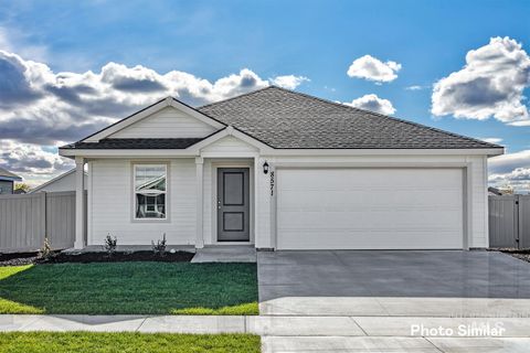 18386 N Sparkleberry Ave Nampa ID 83687