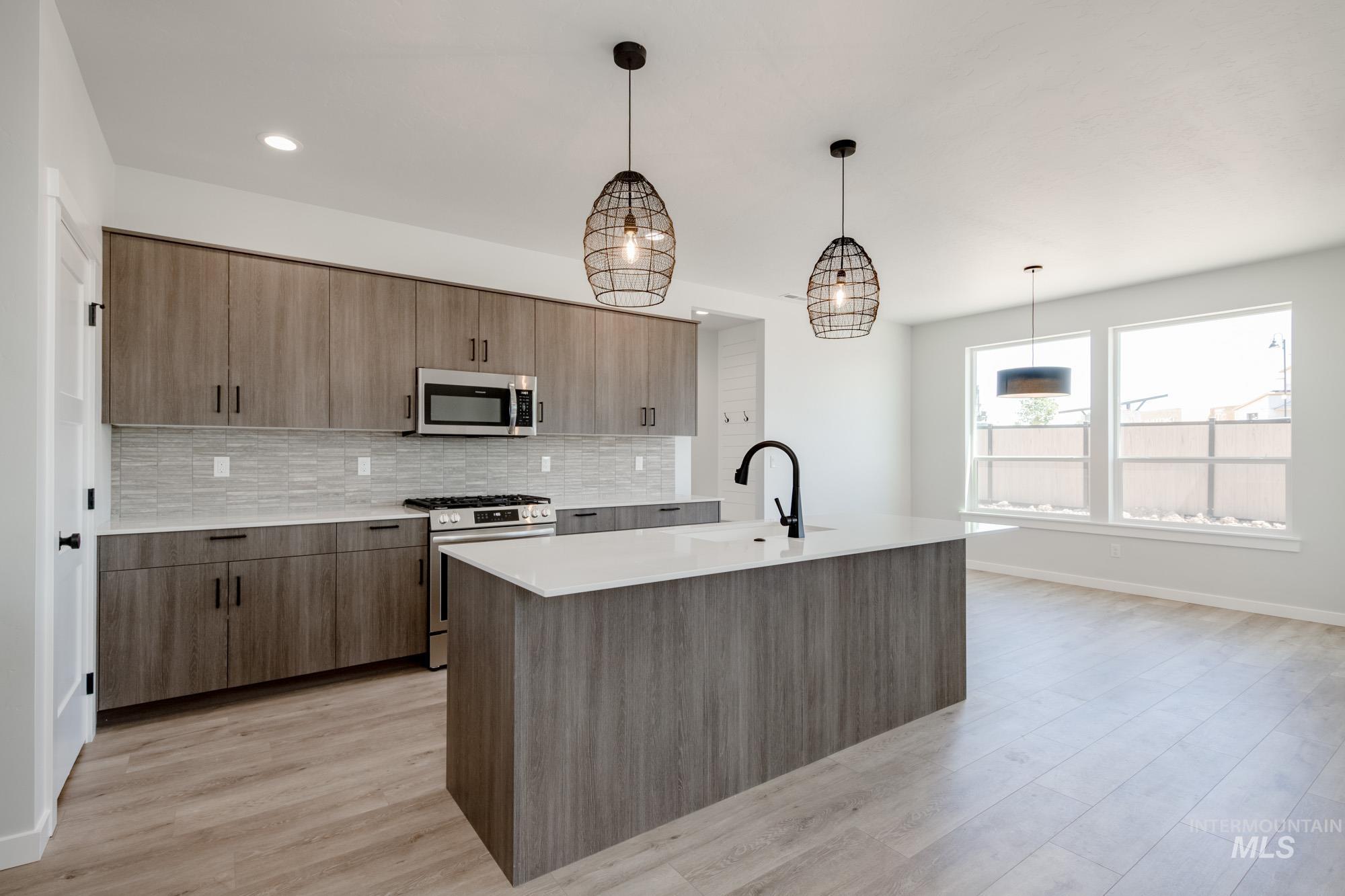 6596 S Banded Eagle Way