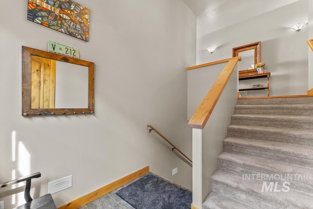 1391 Greystone Dr.