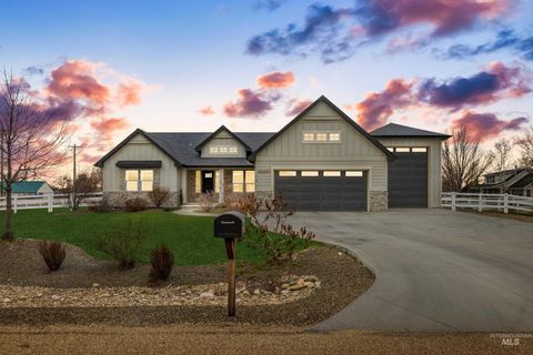 10031 Riverbend Place Middleton ID 83644