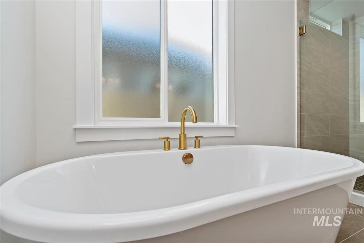 11303 S Cabot Cliffs Ln