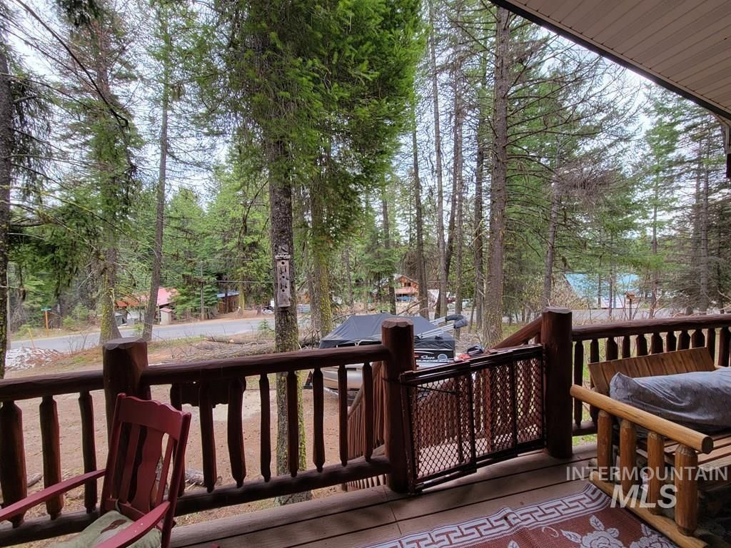 Photo of 617 West Mountain Rd, Cascade, ID 83611 (MLS # 98970754)