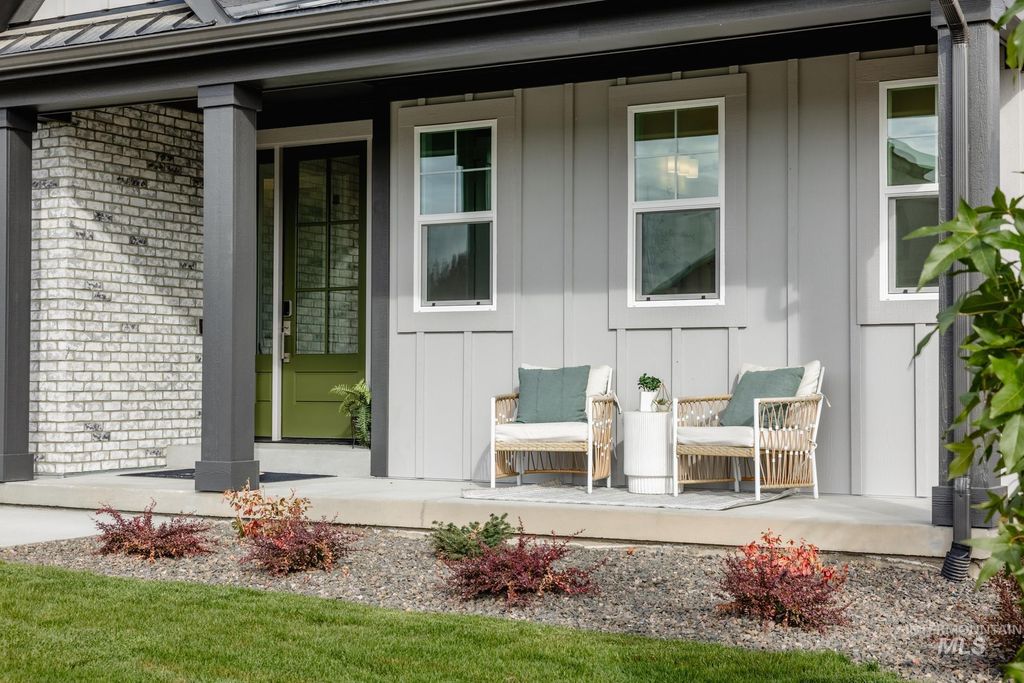 Photo of 9822 W Delta Brook St, Star, ID 83669 (MLS # 98981711)