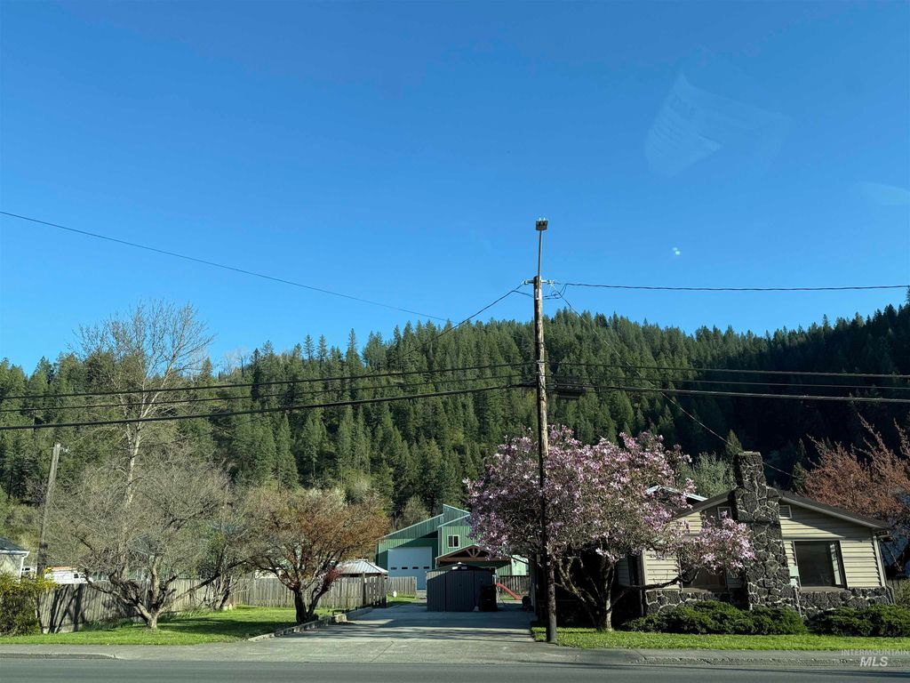 Photo of 1155 Michigan Avenue, Orofino, ID 83544 (MLS # 98961745)