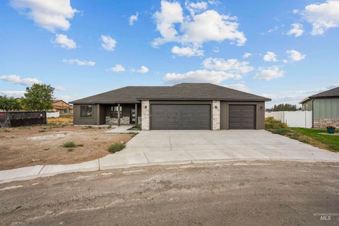 Photo of 1923 Gingko ST, Rupert, ID 83350 (MLS # 98994495)