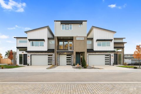 Photo of 5258 N River Water Lane, Garden City, ID 83714 (MLS # 98972623)