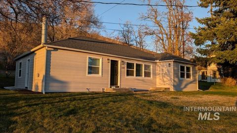 1269 Main Street Pomeroy WA 99347