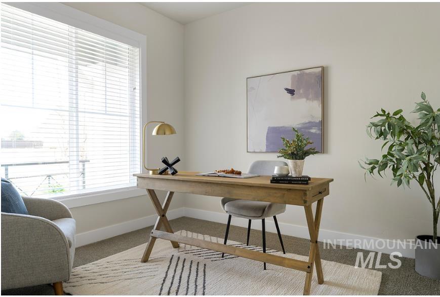 1018 E Escalation St