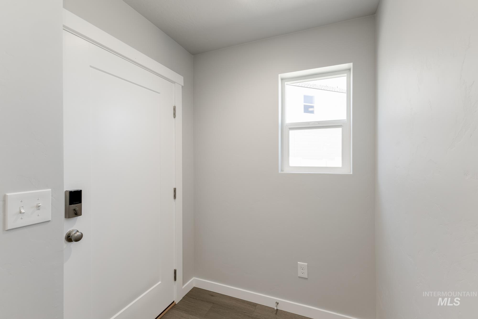 9120 W White Jasmine Ct