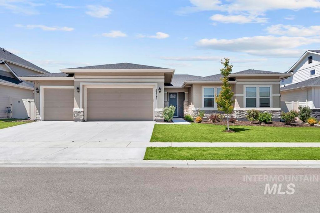 Photo of 12643 S Teano Ave, Nampa, ID 83686 (MLS # 98987526)