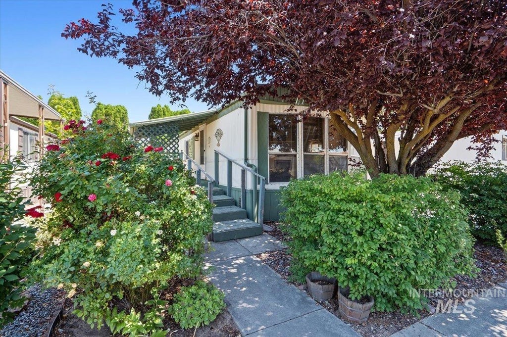 Photo of 2712 N Argentina Ln, Boise, ID 83704 (MLS # 98994582)