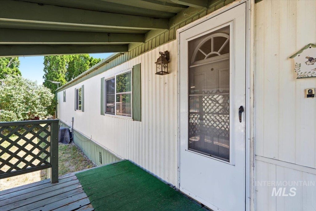 Photo of 2712 N Argentina Ln, Boise, ID 83704 (MLS # 98994582)