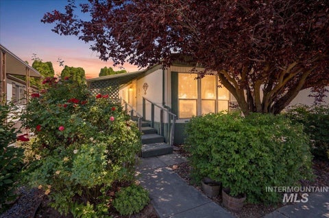 Photo of 2712 N Argentina Ln, Boise, ID 83704 (MLS # 98994582)