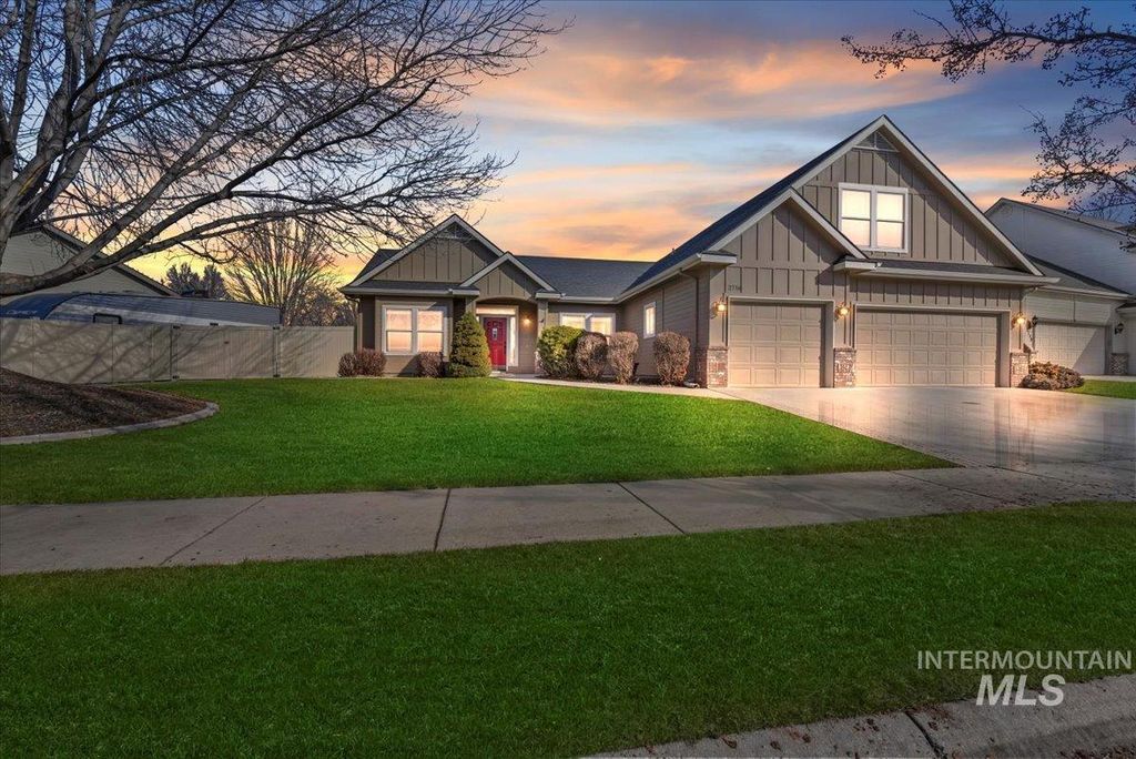 Photo of 2716 S Bayou Bar Way, Meridian, ID 83642 (MLS # 98973808)