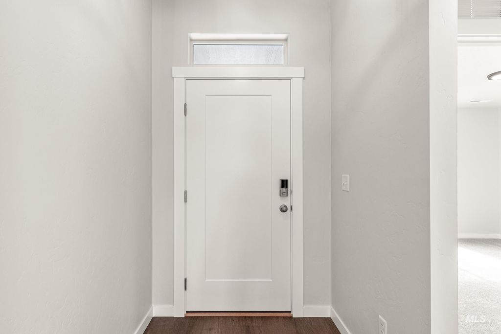 Photo of 5270 E Phelps Lake Dr, Nampa, ID 83687 (MLS # 98979251)