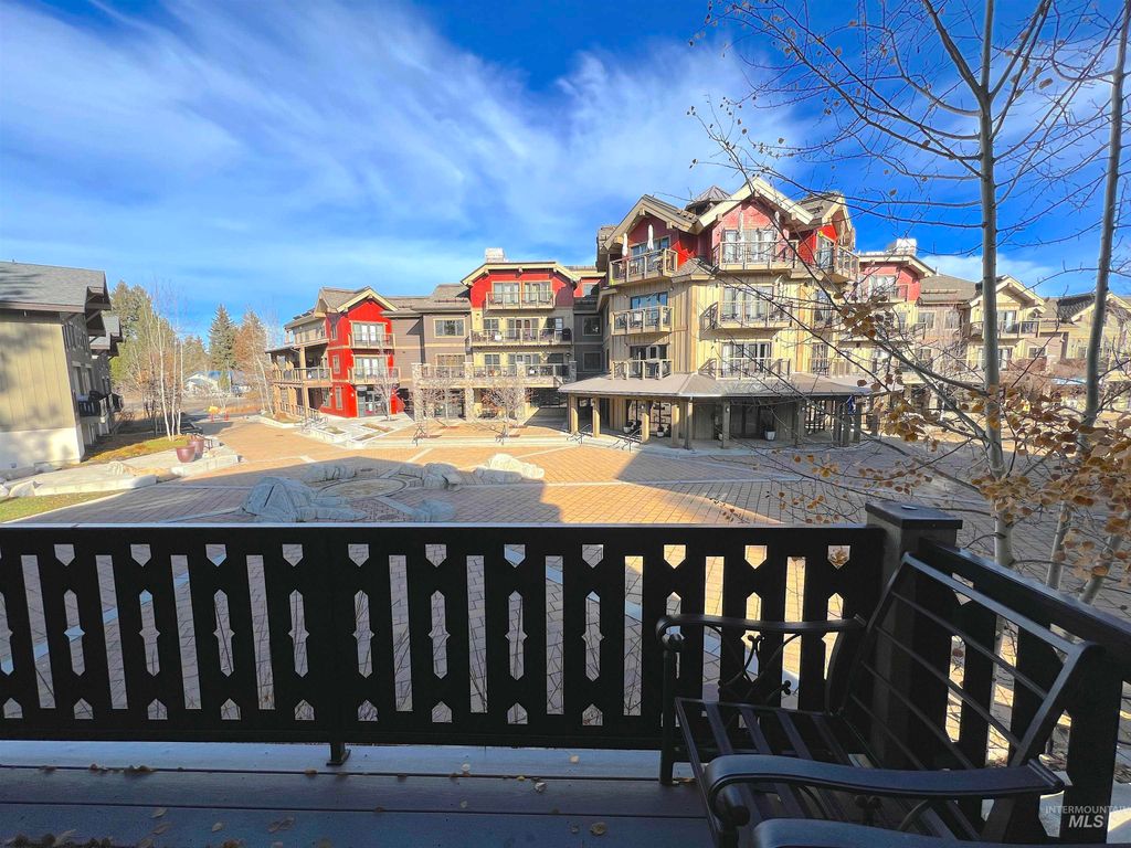 Photo of 327 Silverpine Drive, McCall, ID 83638 (MLS # 98967241)