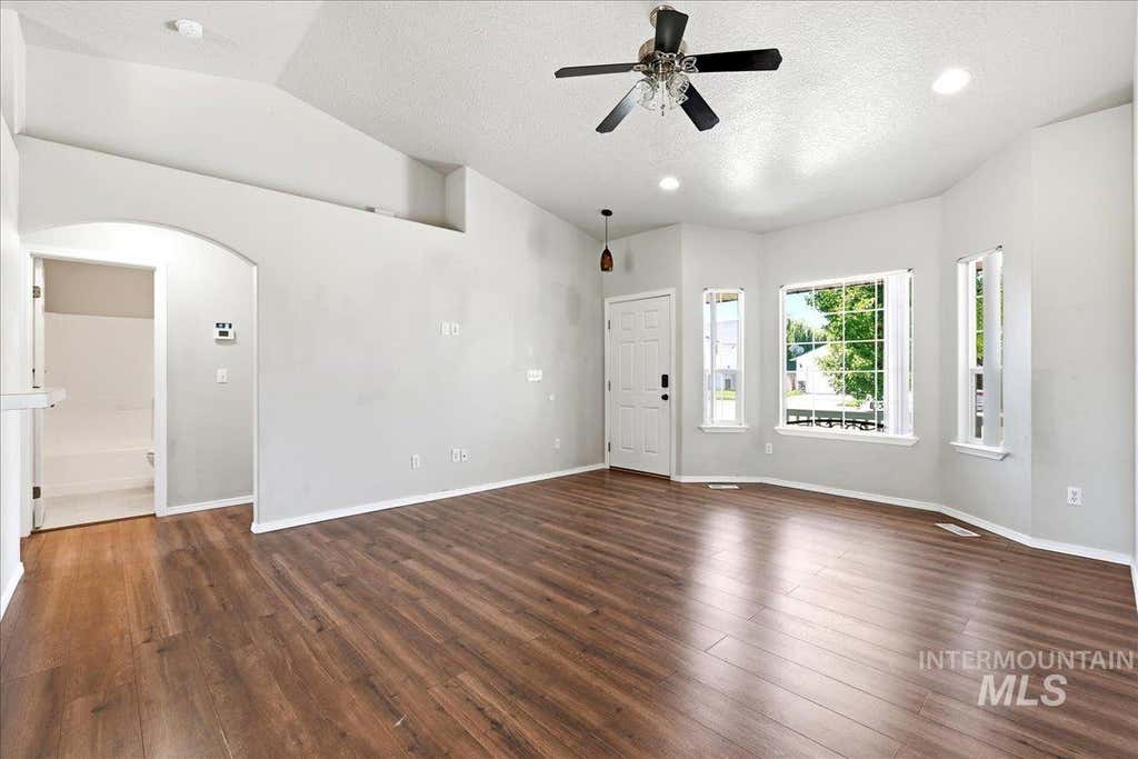 Photo of 19854 Montclair Way, Caldwell, ID 83605 (MLS # 98993414)