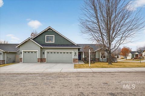 Photo of 6113 S Roaring River Ave, Boise, ID 83709 (MLS # 98969644)
