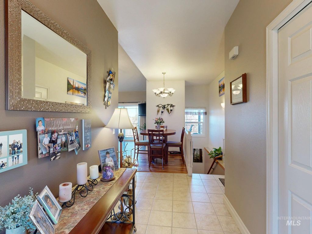 Photo of 937 Orchard Ave, Moscow, ID 83843 (MLS # 98981985)