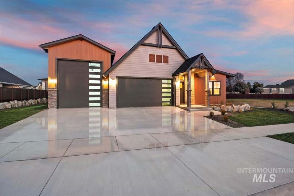 Photo of 3460 N Costa Madera Way, Star, ID 83669 (MLS # 98982832)