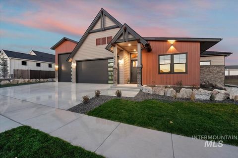 Photo of 3460 N Costa Madera Way, Star, ID 83669 (MLS # 98982832)