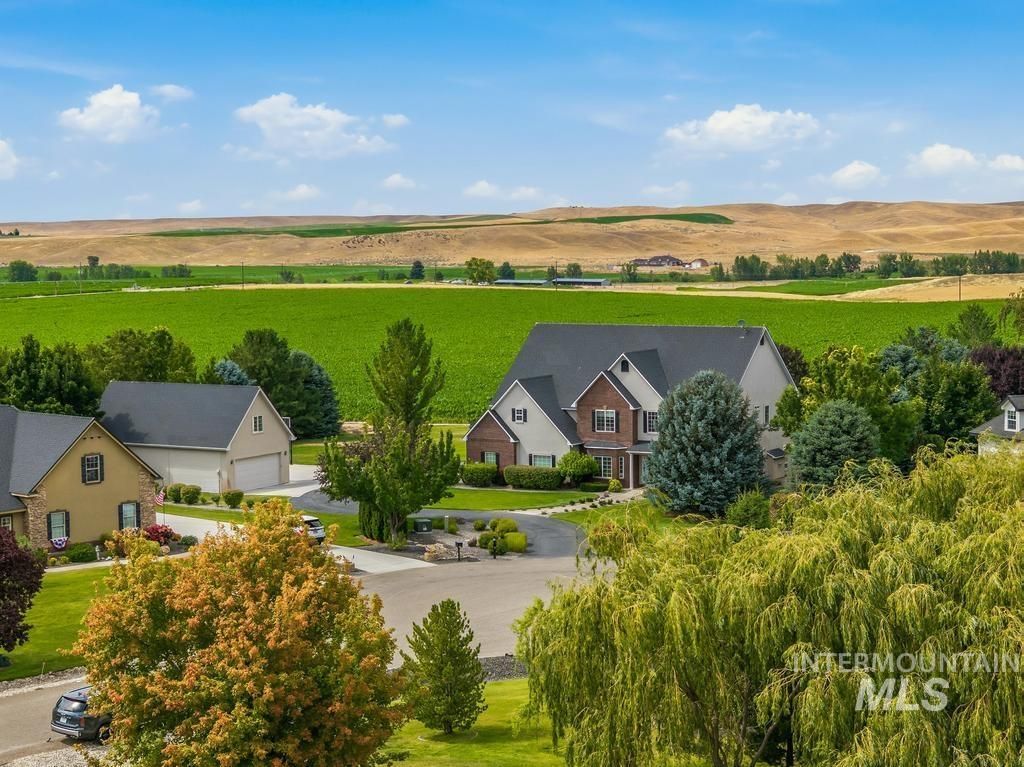 Photo of 25157 Shadow Mountain Circle, Star, ID 83669 (MLS # 98992822)
