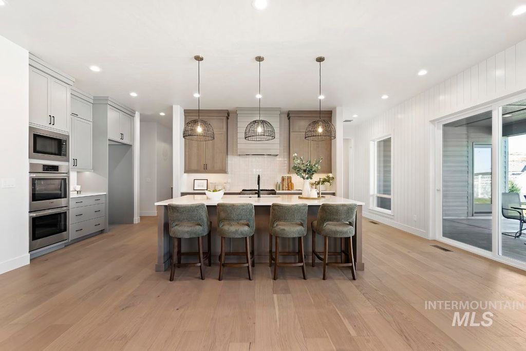 Photo of 13567 N Ruffed Grouse Ct, Boise, ID 83714 (MLS # 98962611)