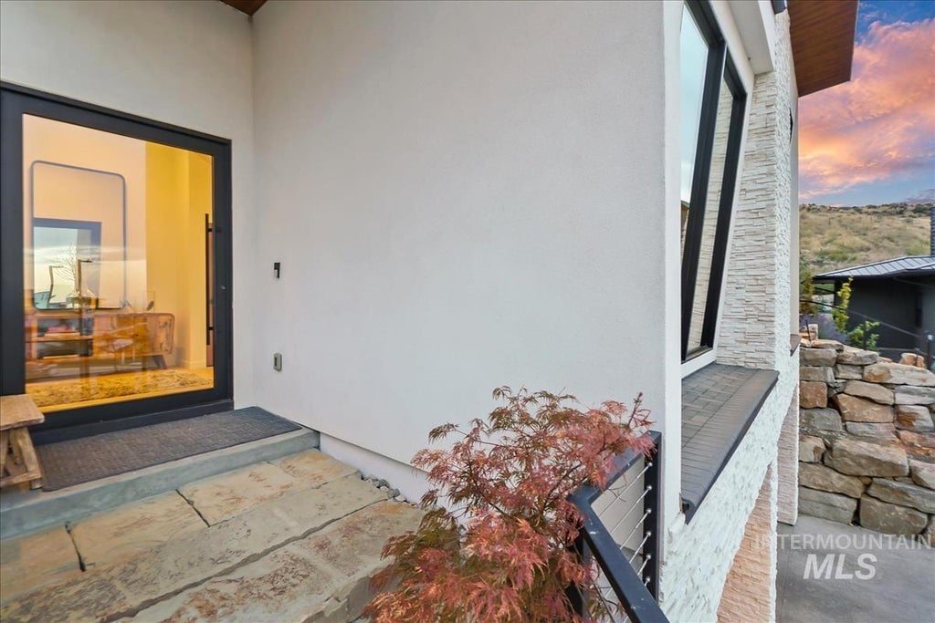 Photo of 5166 N Corralero LN, Boise, ID 83702 (MLS # 99001781)