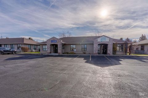 Photo of 788 Eastland Drive #B, Twin Falls, ID 83301 (MLS # 98971218)