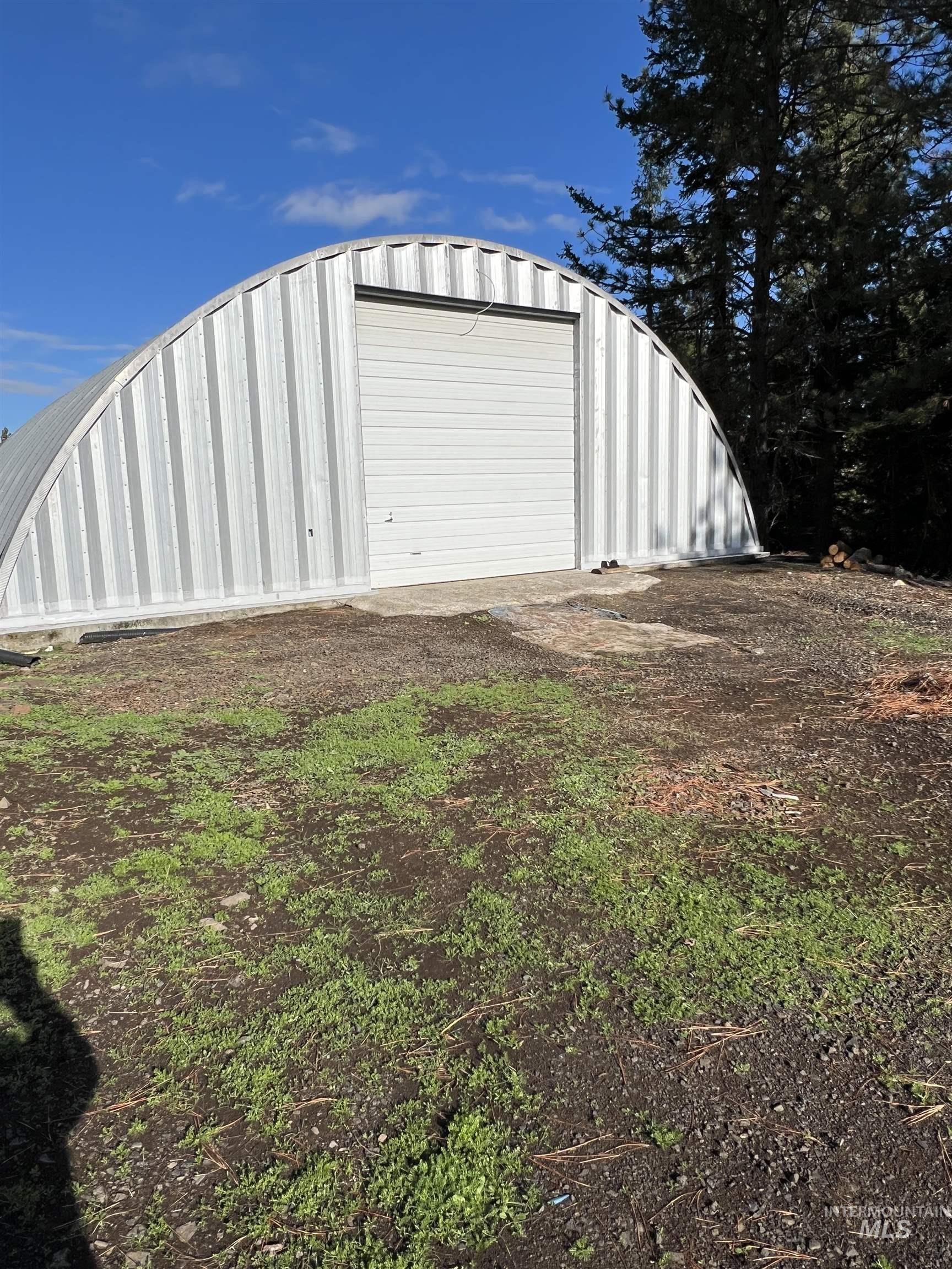 784 Leitch Creek Road