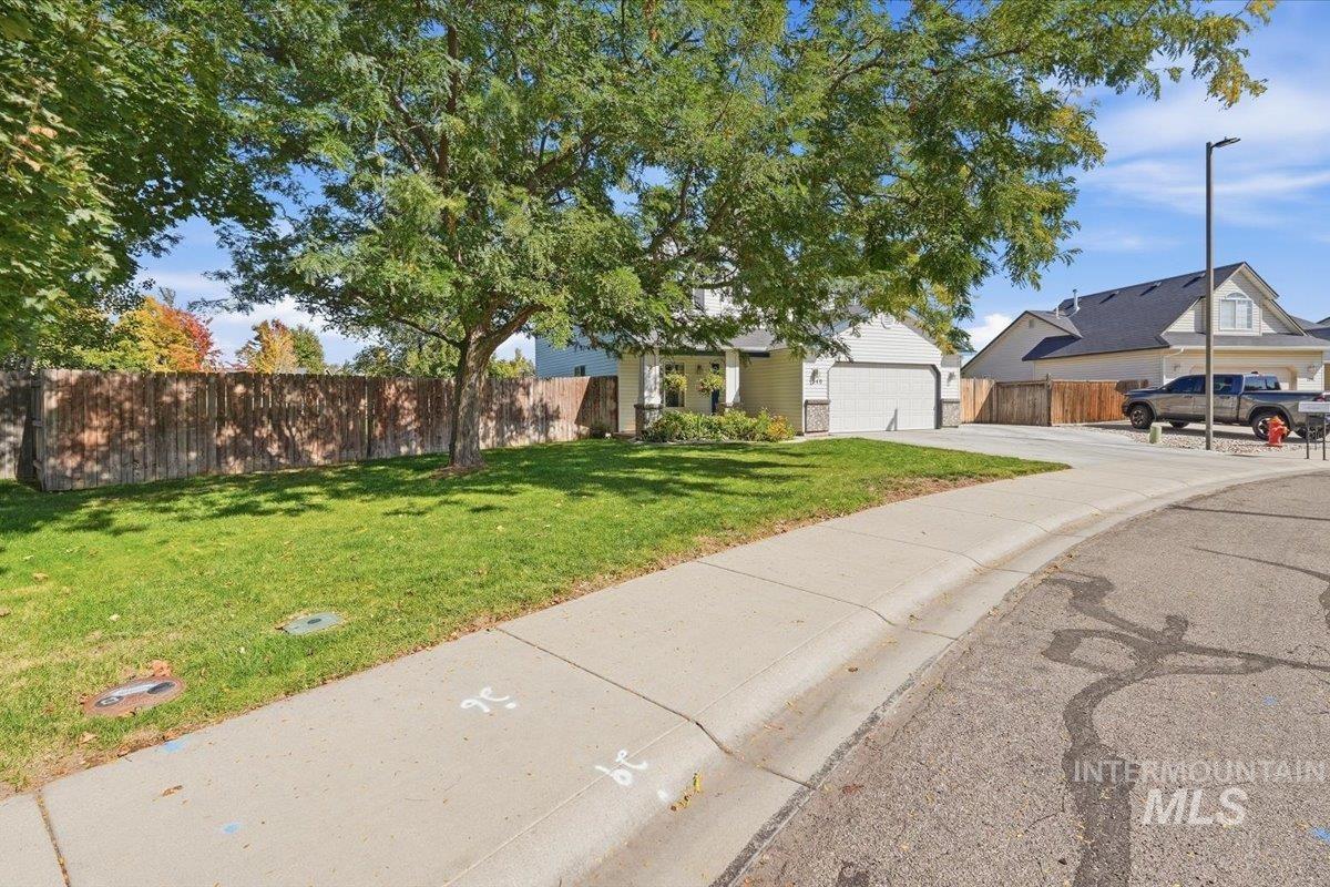 1340 N Golfview Way