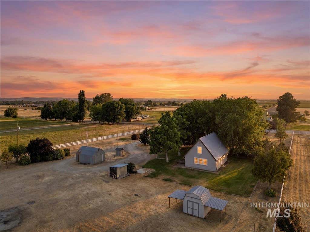 Photo of 3430 Gem Ave, Emmett, ID 83617 (MLS # 98991476)