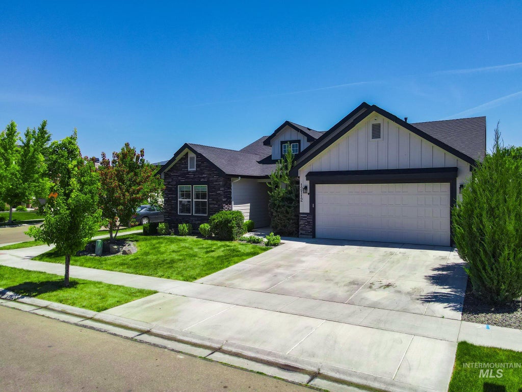 Photo of 12112 S Culmen Way, Nampa, ID 83686 (MLS # 98990513)