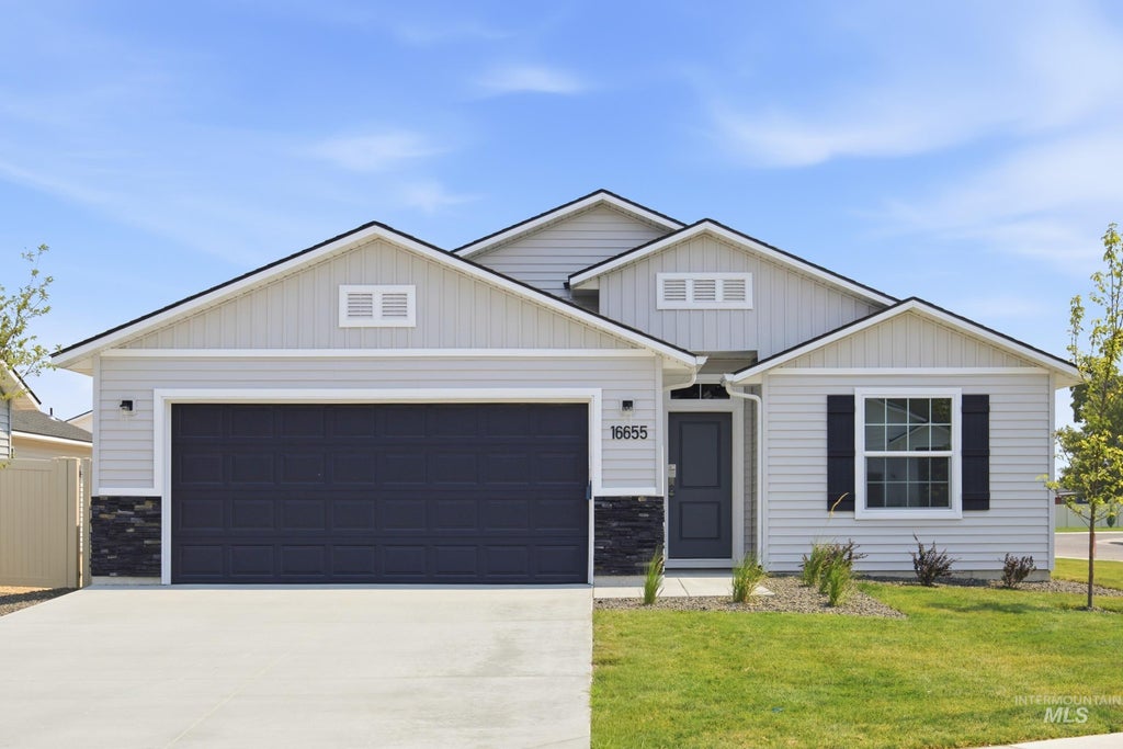 Photo of 264 N Tideberry Ave, Kuna, ID 83634 (MLS # 99001371)