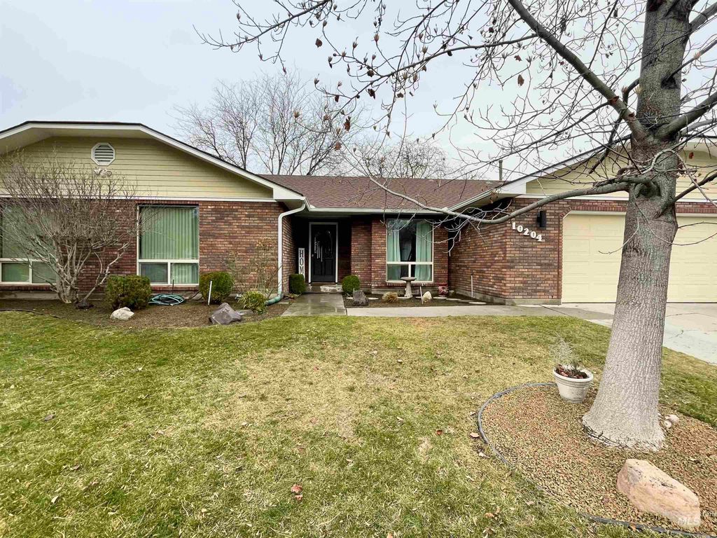 Photo of 10204 W Edna St, Boise, ID 83704 (MLS # 98971142)