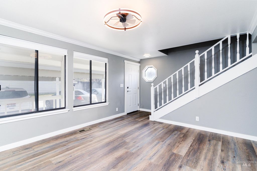 Photo of 1417 E Carter Ln, Boise, ID 83706 (MLS # 98969860)