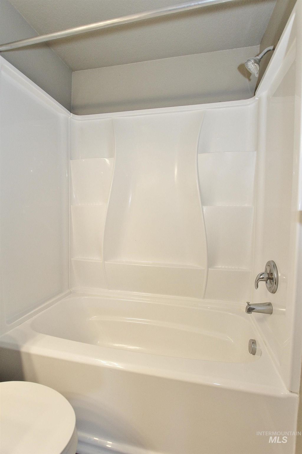 Photo of 1417 E Carter Ln, Boise, ID 83706 (MLS # 98969860)