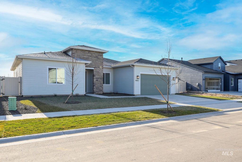 Photo of 9001 W Moonglade St, Star, ID 83669 (MLS # 98971410)