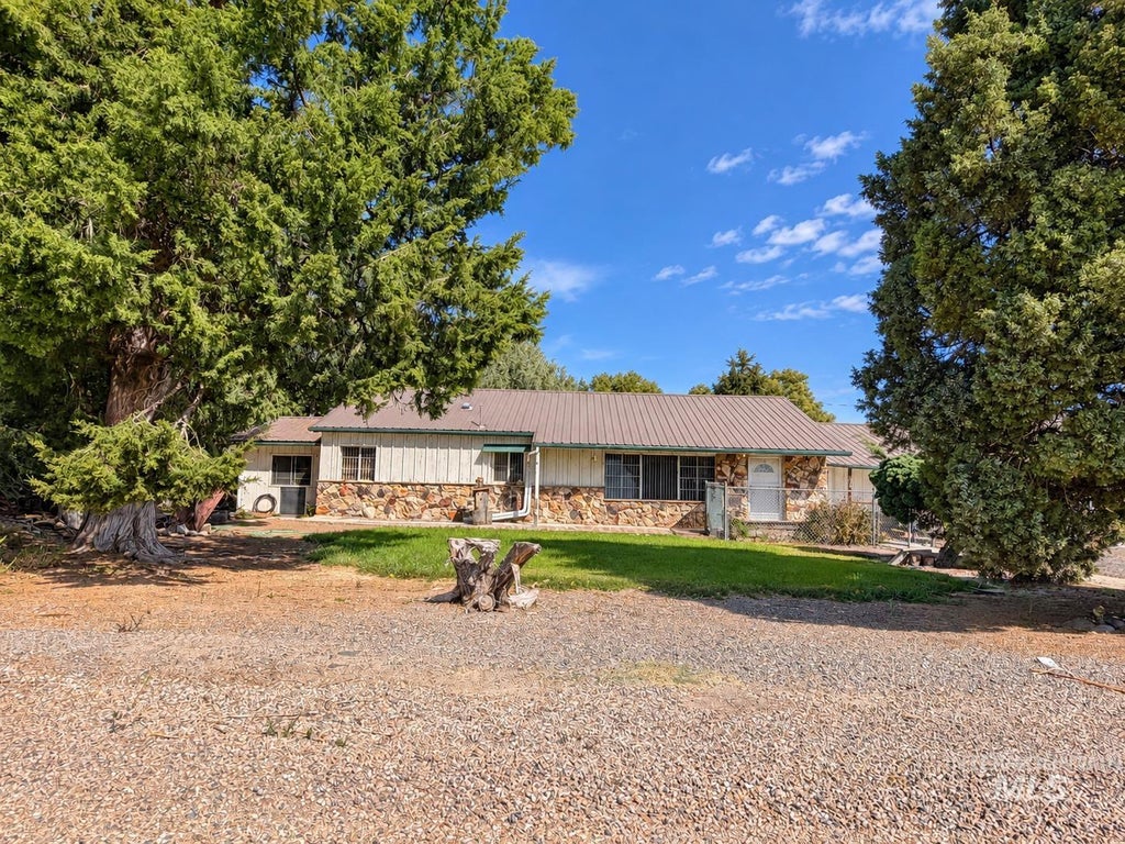 Photo of 8124 Birmingham Rd, Melba, ID 83641 (MLS # 99001294)